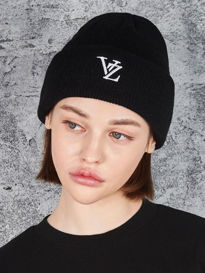 VARZAR 3D Monogram Beanie_Black