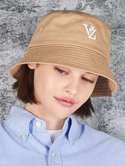 VARZAR 3D Monogram Bucket Hat_Beige