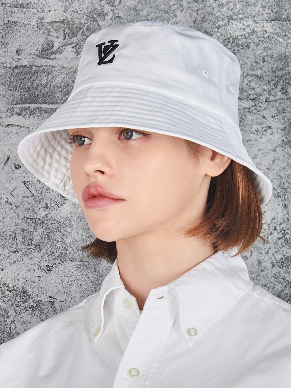 VARZAR 3D Monogram Bucket Hat_White