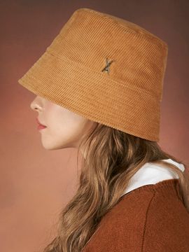 VARZAR Corduroy Stud Drop Bucket Hat_Brown