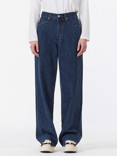 VARZAR Signature Studded Wide-Fit Denim Pants [Dark Indigo]