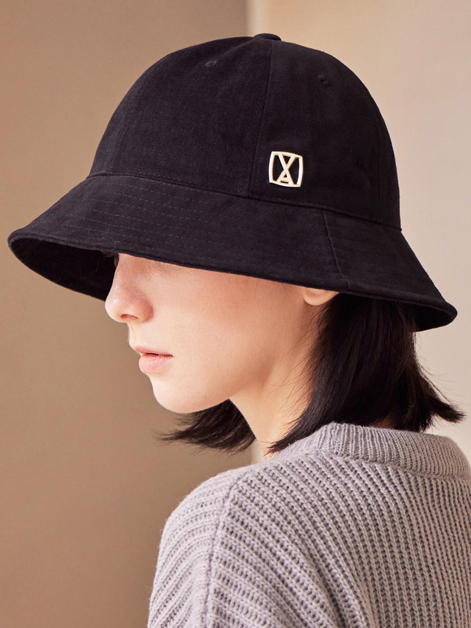 VARZAR VA Square Stud 6-Panel Cotton Bucket Hat [Black]