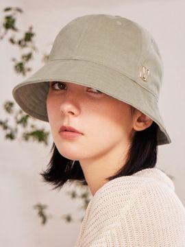 VARZAR VA Square Stud 6-Panel Cotton Bucket Hat [Light Khaki]