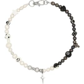 Velvet Luna Velvet Luna Pearl Necklace With Star Charm