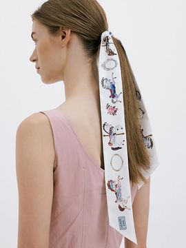Ven&Qu Merry-go-round-Cream Long Twilly Silk Scarf