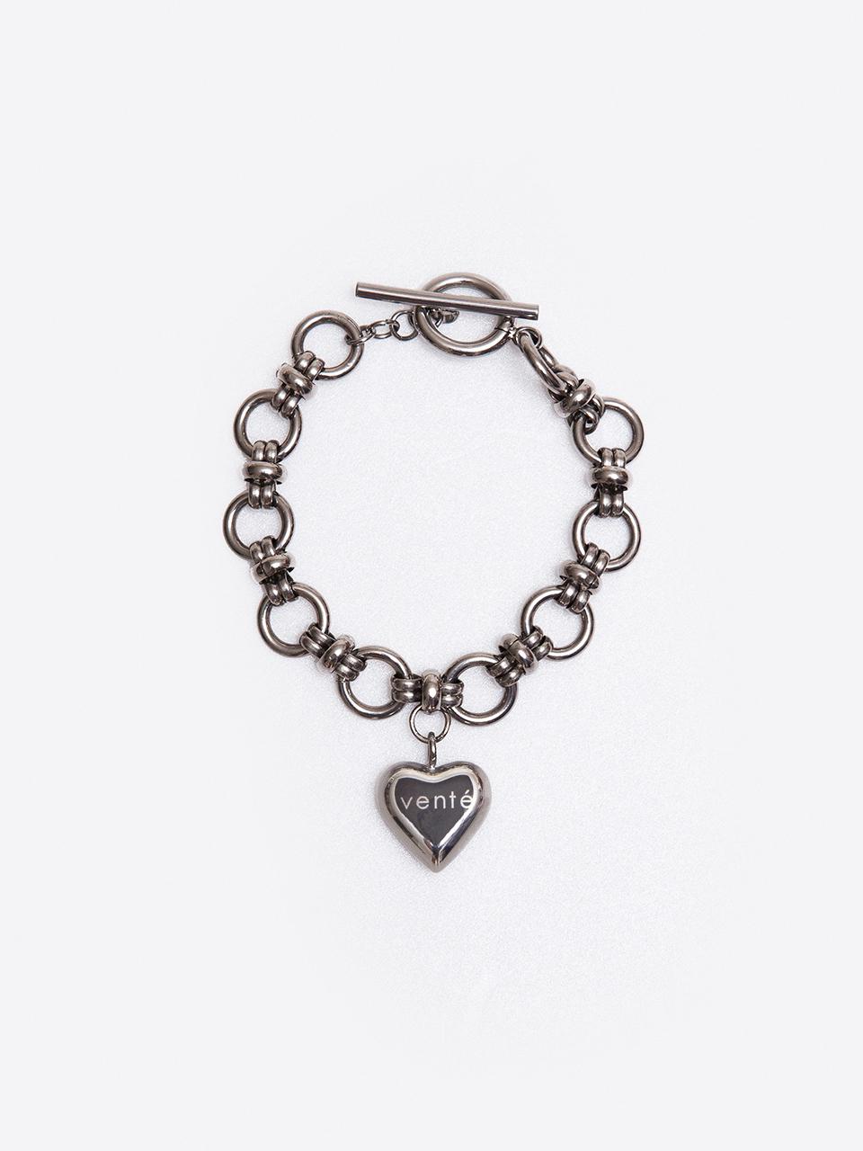 vente Heart Pendant Bold Chain Bracelet