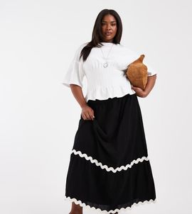 Vero Moda Curve Vero Moda Curve full tiered maxi skirt with contrast scallop trim in black