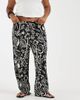 Vero Moda Curve Vero Moda Curve high waist wide leg plisse pants in tropical conversational print-Black - 2