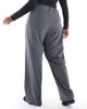 Vero Moda Curve Vero Moda Curve loose pull on pants in gray pinstripe - 4
