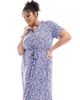Vero Moda Curve Vero Moda Curve maxi buttondown shirt dress in blue floral print - 2