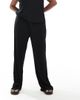 Vero Moda Curve Vero Moda Curve plisse pants in black - part of a set - 3