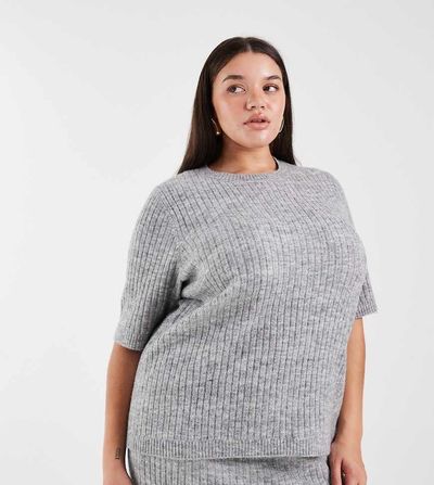 Vero Moda Curve Vero Moda Curve rib knit short sleeve top in heather gray - part of a set
