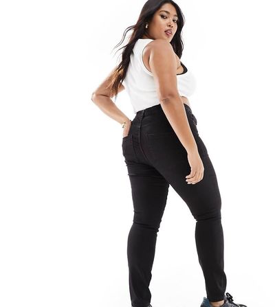 Vero Moda Curve Vero Moda Curve skinny jeans in black