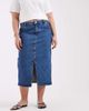 Vero Moda Curve Vero Moda Curve slit front denim midi skirt in medium blue wash - 3