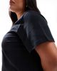 Vero Moda Curve Vero Moda Curve T-shirt in black - 3