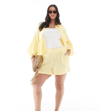 Vero Moda Curve Vero Moda Curve textured shorts in pale yellow - part of a set