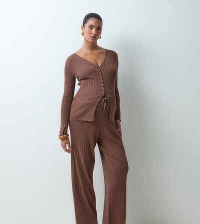 Vero Moda Maternity Vero Moda Maternity ribbed jersey over the bum wide leg pants set in cocoa brown