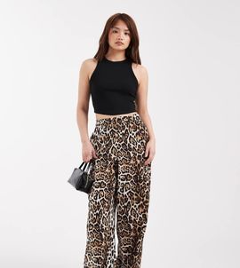 Vero Moda Petite Vero Moda Petite high waist wide leg pants in leopard print-Neutral