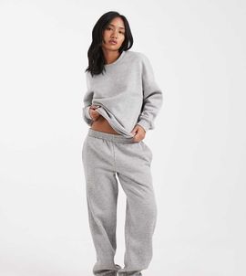 Vero Moda Petite Vero Moda Petite oversized cuffed sweatpants in light gray - part of a set