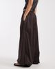 Vero Moda Petite Vero Moda Petite poplin wide balloon pants in chocolate-Brown - 3