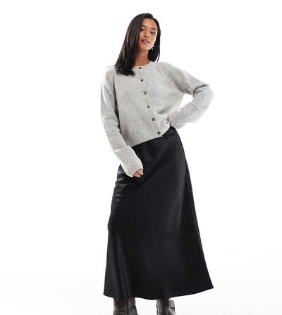Vero Moda Petite Vero Moda Petite satin bias midi skirt in black