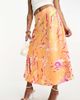 Vero Moda Petite Vero Moda Petite satin midi skirt in orange abstract print - 1