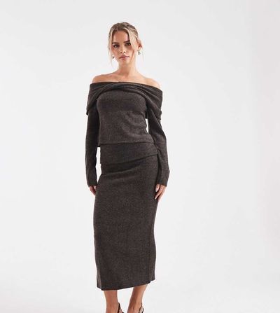 Vero Moda Petite Vero Moda Petite soft touch folded waistband midi skirt in chocolate melange - part of a set-Brown