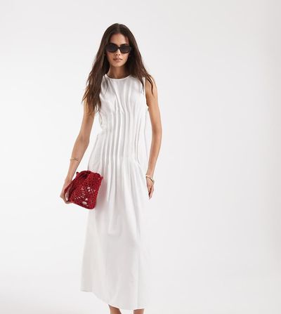 Vero Moda Tall Vero Moda Tall poplin pleated waist sleeveless midaxi dress in white