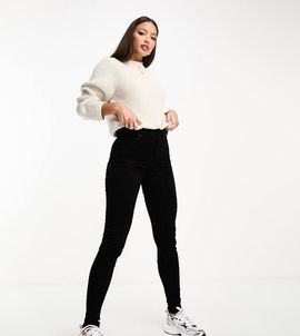 Vero Moda Tall Vero Moda Tall skinny jeans in black