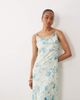 Vero Moda Tall Vero Moda Tall Smilla chiffon cowl neck cami midi dress in blue floral print-White - 2