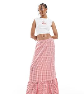 Vero Moda Tall Vero Moda Tall tiered hem maxi skirt in red gingham print