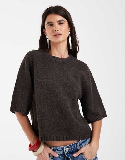 Vero Moda Vero Moda boxy fit soft knit short sleeve top in heathered chocolate brown
