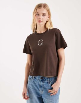 Vero Moda Vero Moda boxy tee with smiley face graphic in brown