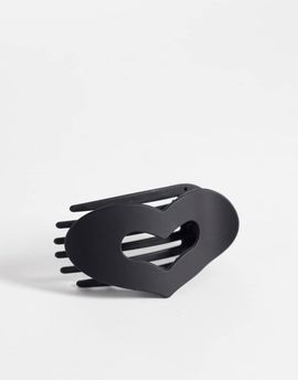 Vero Moda Vero Moda heart claw hair clip in black