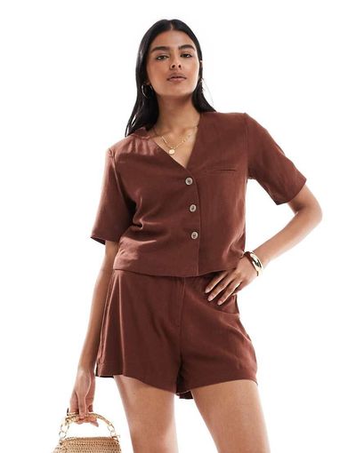 Vero Moda Vero Moda linen touch tailored shorts in chocolate - part of a set-Brown