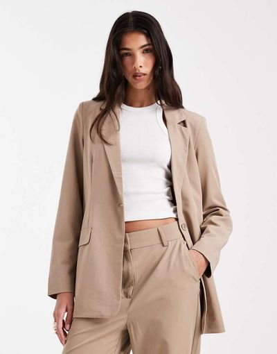 Vero Moda Vero Moda loose fit tailored blazer in beige - part of a set-Neutral