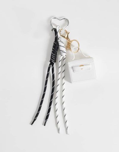 Vero Moda Vero Moda mini bag bag charm in cream and brown-White