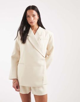 Vero Moda Vero Moda oversized tailored blazer in cream - part of a set-White