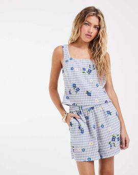 Vero Moda Vero Moda pull on shorts in blue floral gingham print - part of a set
