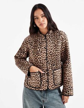 Vero Moda Vero Moda quilted jacket in leopard print-Multi