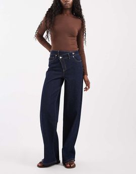 Vero Moda Vero Moda Rae wide leg cross over waist jeans in dark wash rinse-Navy