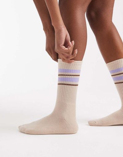 Vero Moda Vero Moda ribbed sports socks in oatmeal with lavender and brown stripe-Neutral
