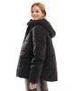 Vero Moda Vero Moda short hooded padded jacket in black - 2