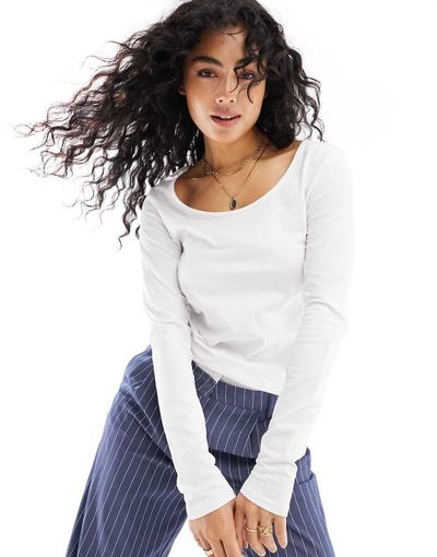 Vero Moda Vero Moda soft scoop neck long sleeve top in white