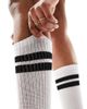 Vero Moda Vero Moda sport socks in white - 4