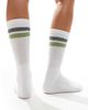 Vero Moda Vero Moda sporty ribbed socks in white and green - 3
