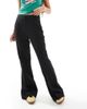 Vero Moda Vero Moda stretch kick flare pants in black - 3