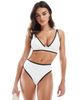 Vero Moda Vero Moda textured bikini bottoms with tipping in white - 2