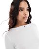 Vero Moda Vero Moda three quarter sleeve boat neck T-shirt in white - 3
