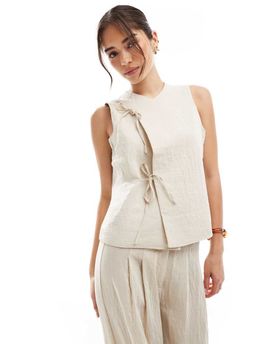 Vero Moda Vero Moda vest with tie front detail in cream - part of a set-Neutral